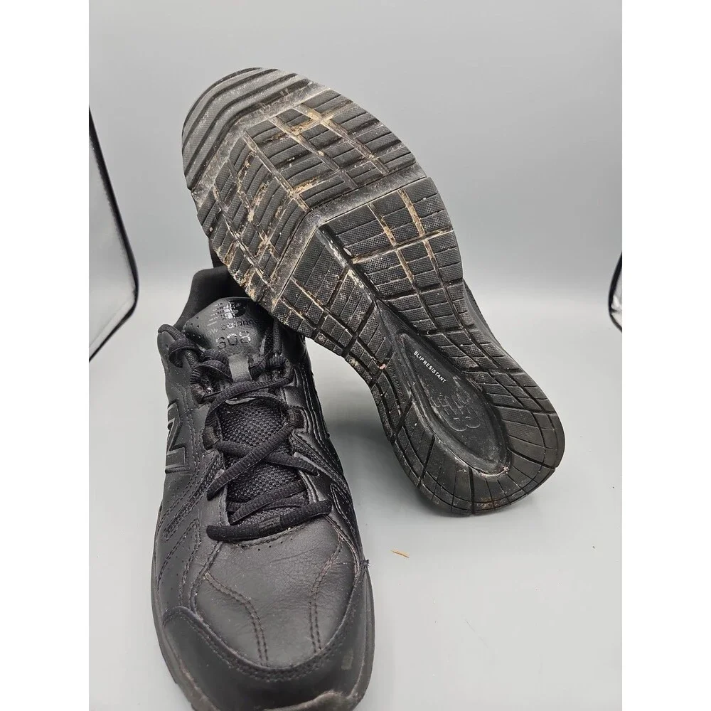 New Balance MX608v5 Slip Resistant Black Leather MX608AB5 Men's Size 9.5 D